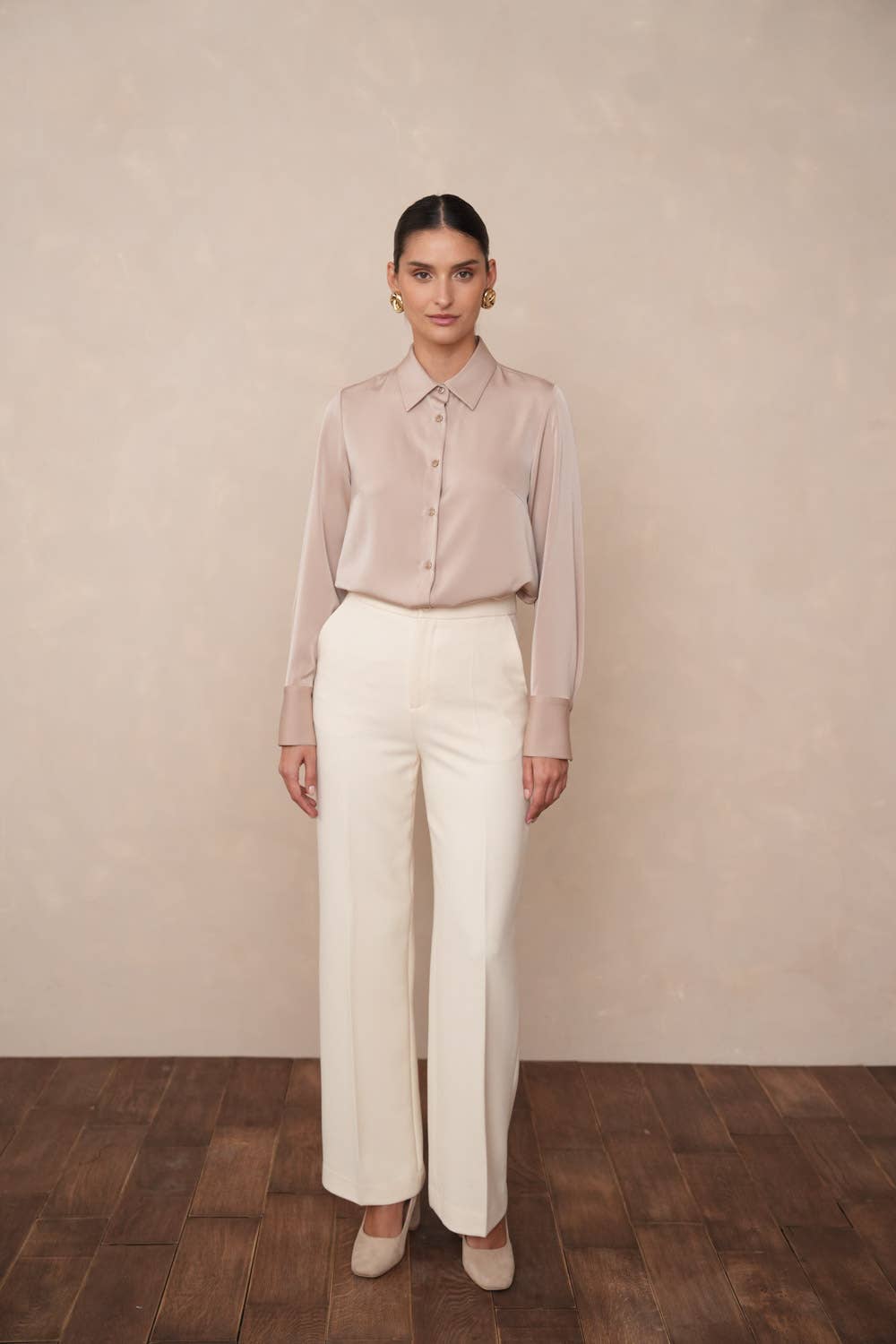 Attentif Paris - Wholesale Button Down Shirt - Women's - Satin shirt with classic notched collar71