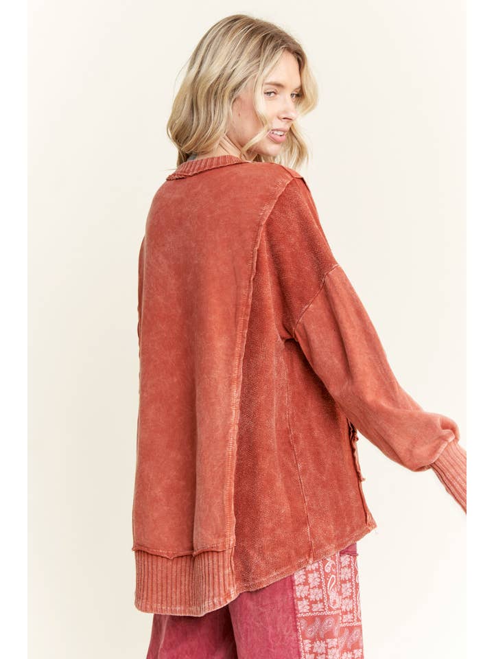 J.Her - Wholesale Sweatshirt - Women's - MineralWash Henley kangaroo pocket sweatshirt HT60429