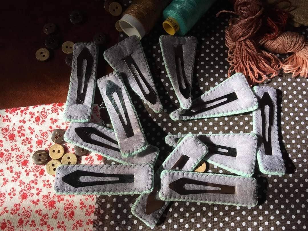 Quince Fables - Vente Barrette – femme - Barrette à cheveux brodée Small Daisies2