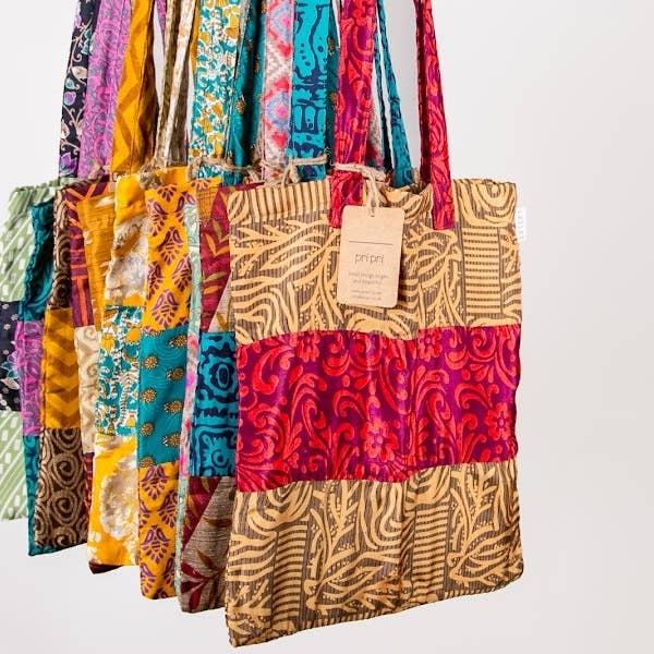 Pri Pri - Vente Tote bag – femme - Sac fourre-tout upcyclé en sari, doublé, couleurs variées, fabrication éthique