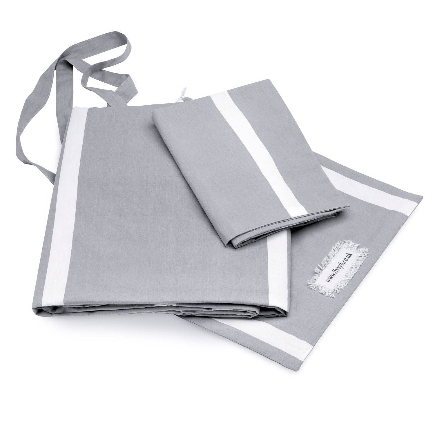 Grey Reversible Thick Striped Bedding Set for wholesale on Faire4
