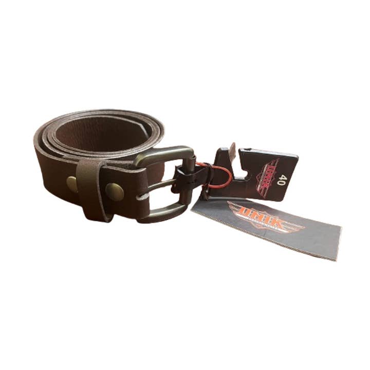 5852.00 - Cintura in pelle premium da uomo per la vendita all'ingrosso da parte di Unik International Inc