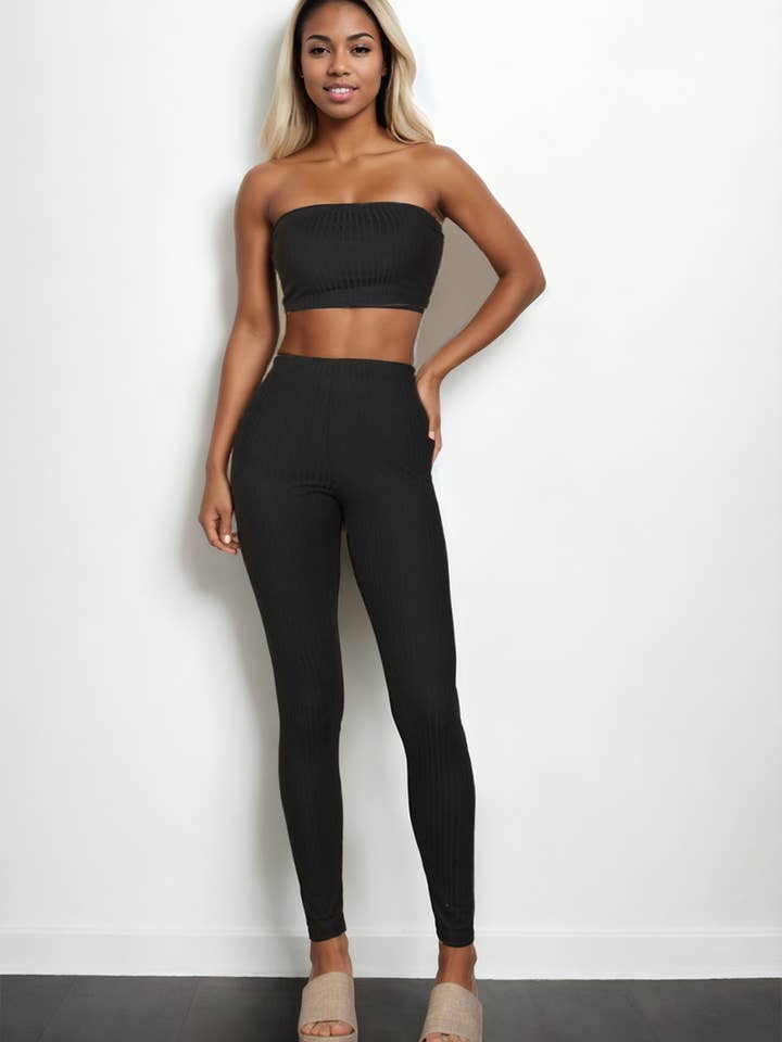 CAPELLA APPAREL – Engroshandel Top- og buksesæt (IKKE Loungewear) - Dame – Ribbet rørtop og leggingssæt