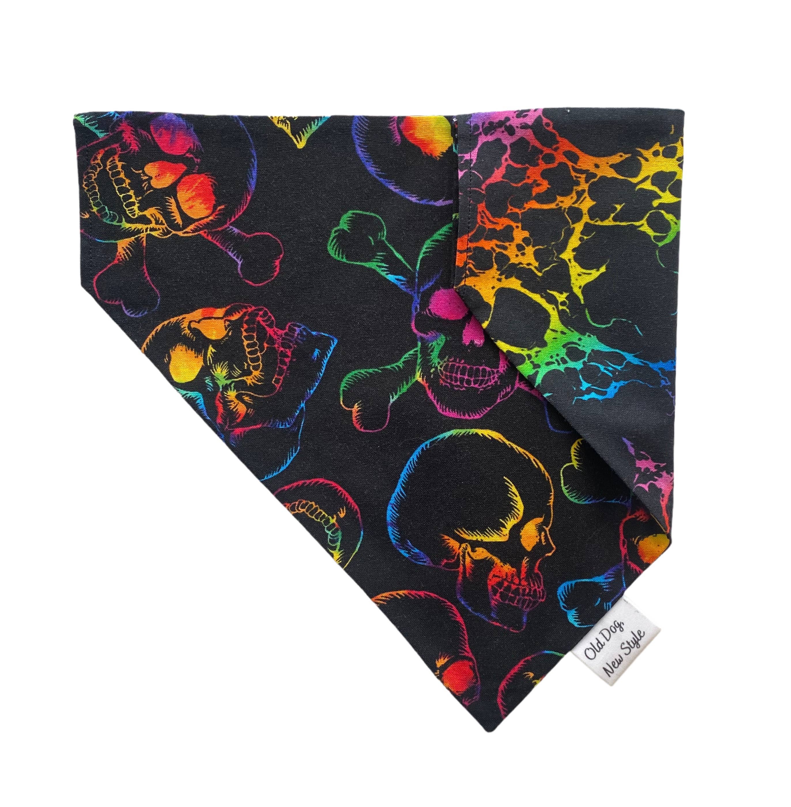 Old Dog, New Style – wholesale Pet bandana – Dog – Rainbow Skulls Dog Bandana0