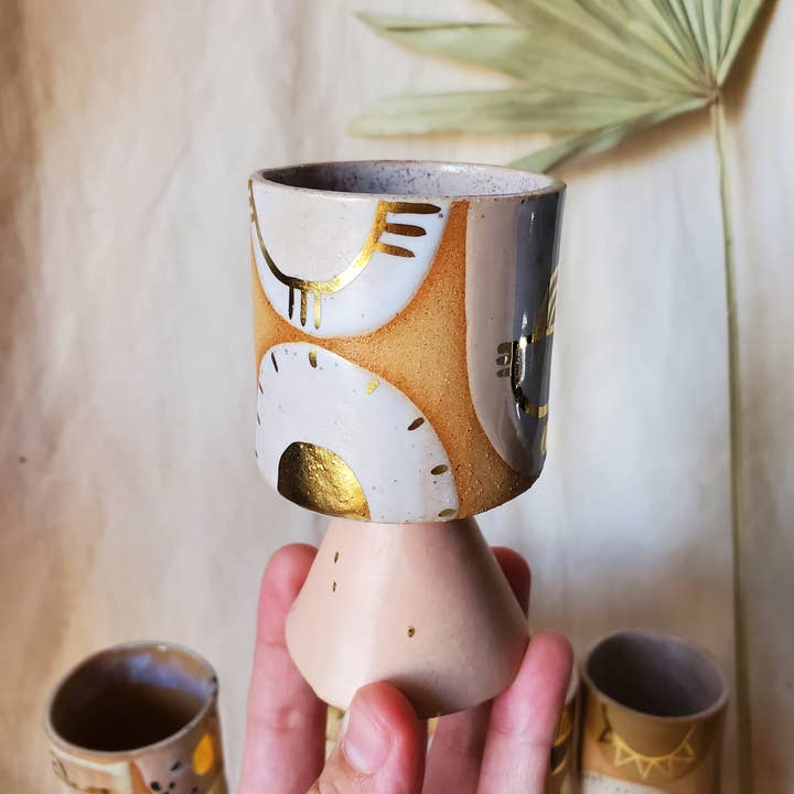 CURIOUS CLAY - Wholesale Cocktail/Liquor Glass - Cone Liquor Sipper4