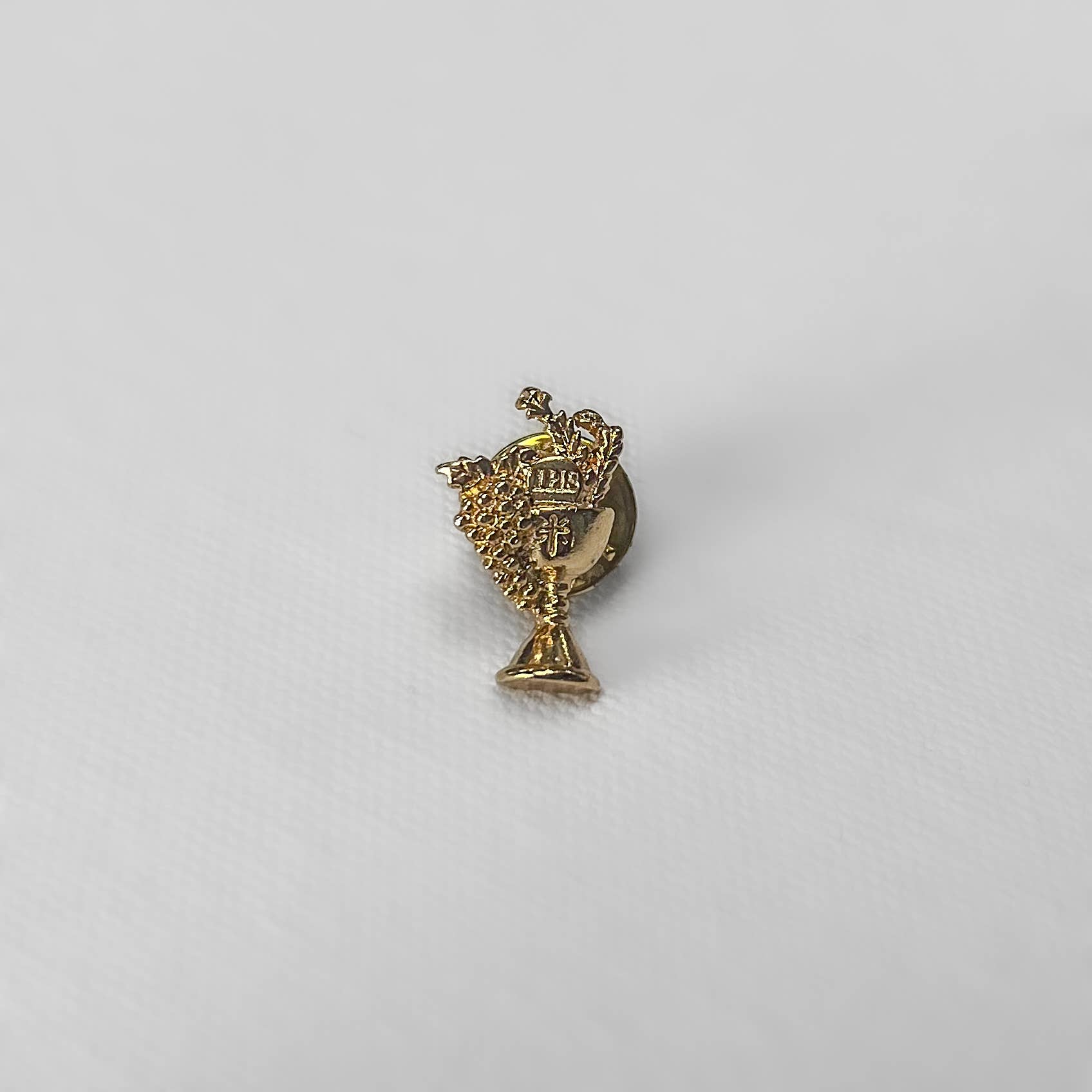 Gold Anstecker zur Erstkommunion des Leibes Christi für den Großhandel auf Faire1