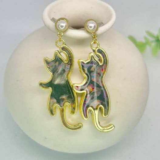 Chats en vitrail pour la vente par WEARABLES BY B LLC