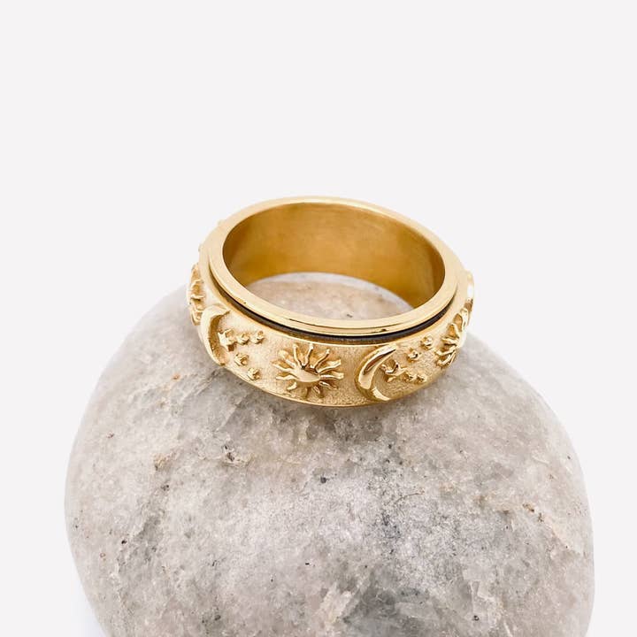 Mio Queena - Wholesale Cocktail/Statement Ring - Star Moon Sun Stainless Steel Rotatable Rings - FGS/MS6