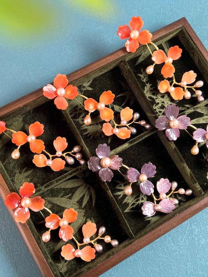 Vergulde schelpspeld met parelmoer en koper voor wholesale door Morado