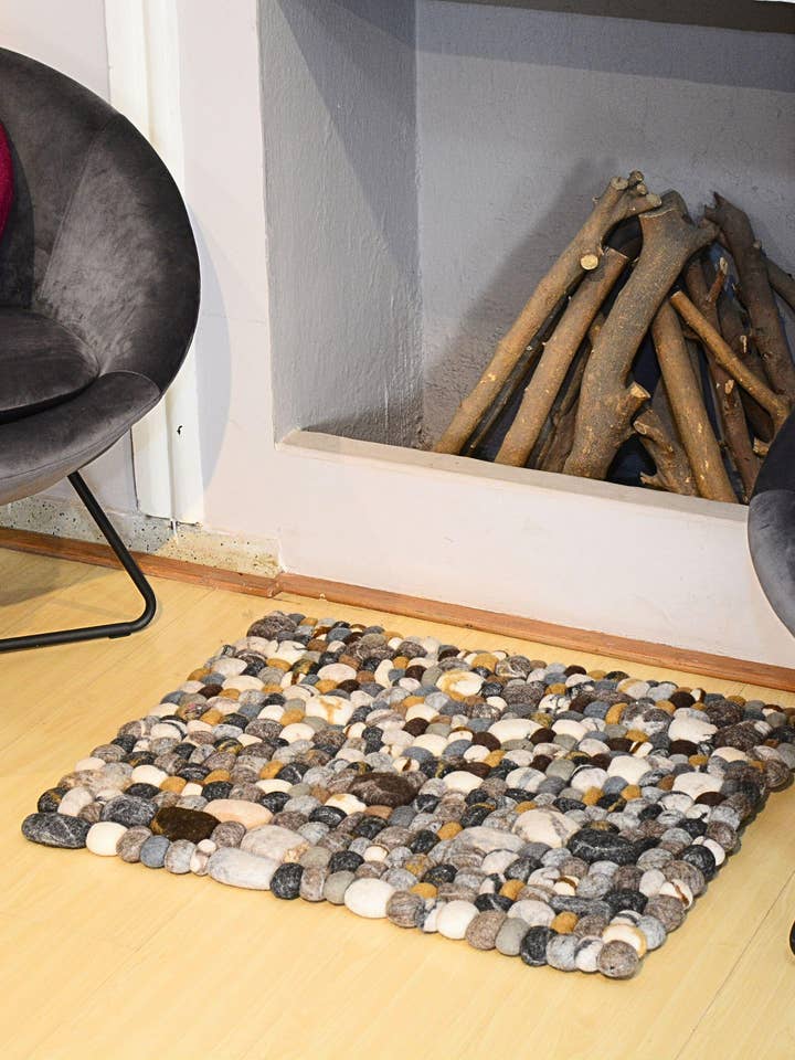 Handmade Wool Rectangle Rugs from Pure New Zealand Wool for wholesale by Woollyfelt