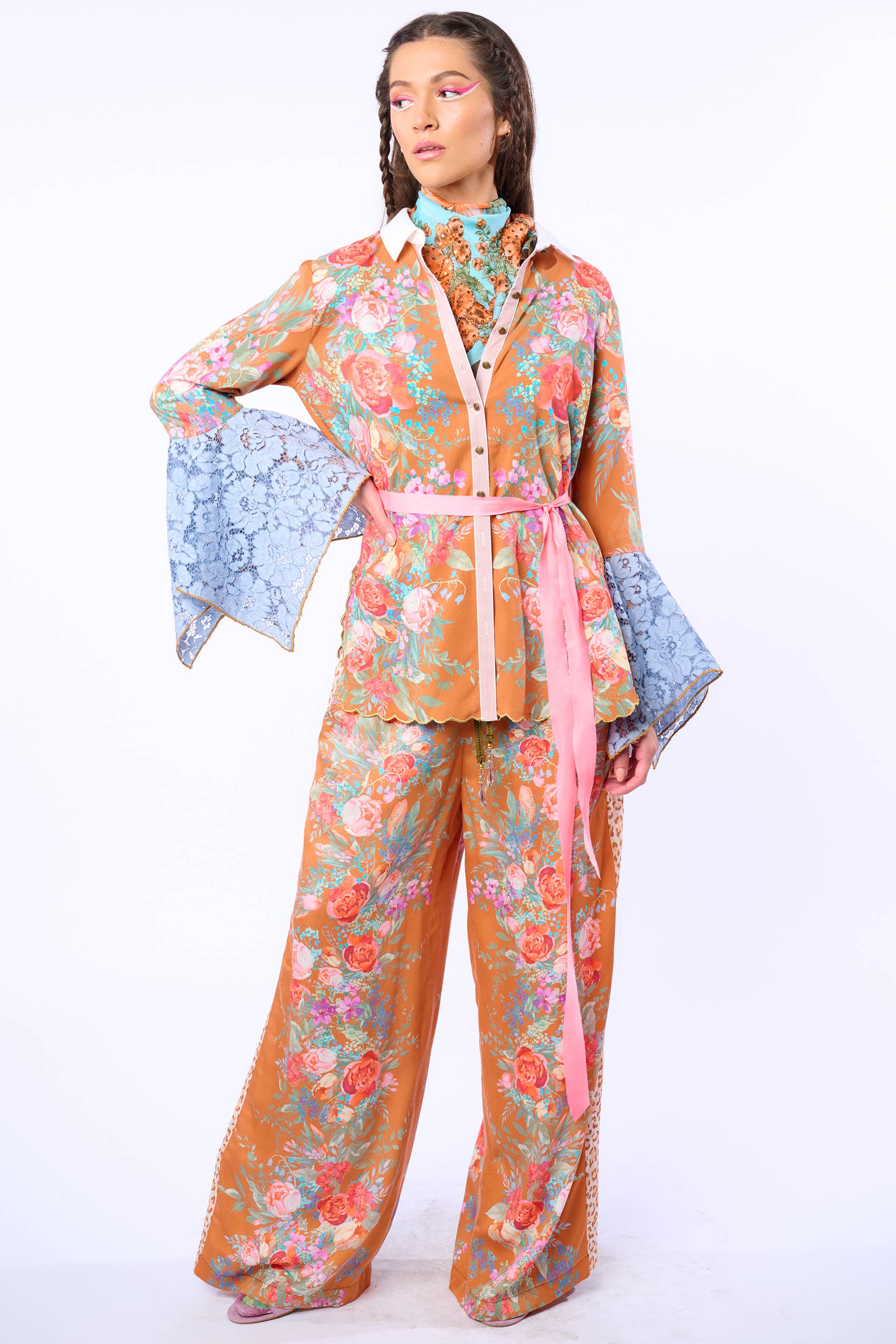 Kobberroseprint Valentina Skjorte for engroshandel på Faire24