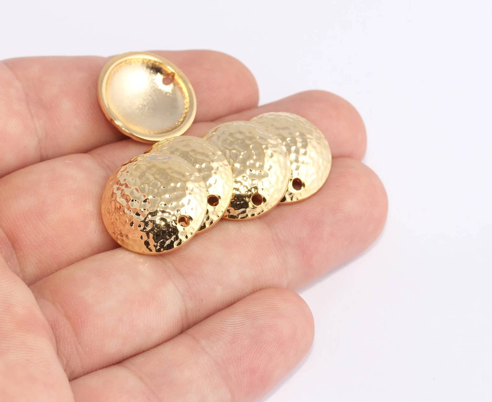 QueenJewelryM - Wholesale Pendant/Charm Necklace - 24k Shiny Gold Coins, Hammered Disc, Charms, SLM406