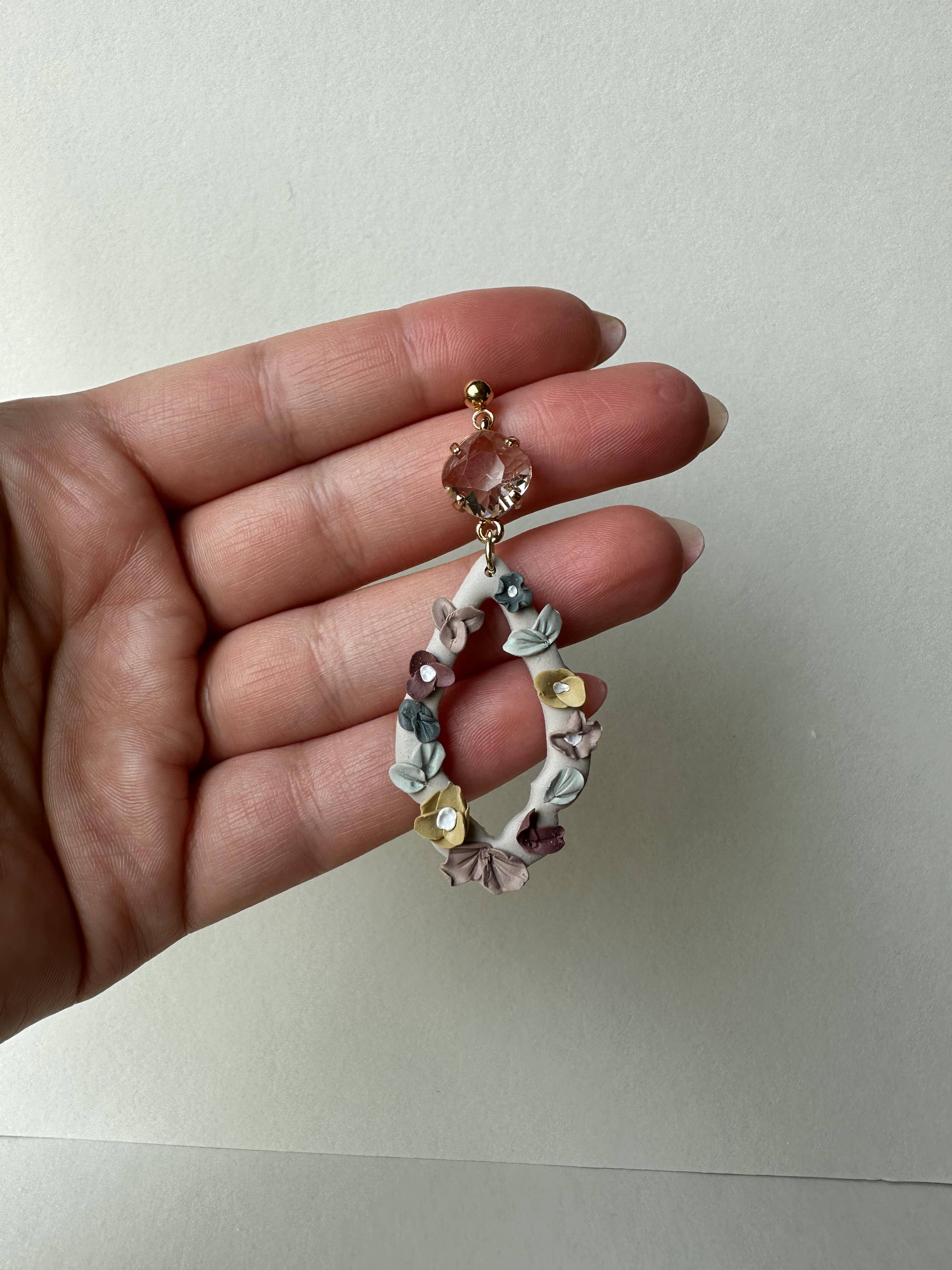 Clay & Fern Co. - Wholesale Dangle Earrings - Haven Earrings - Floral Clay Earrings3