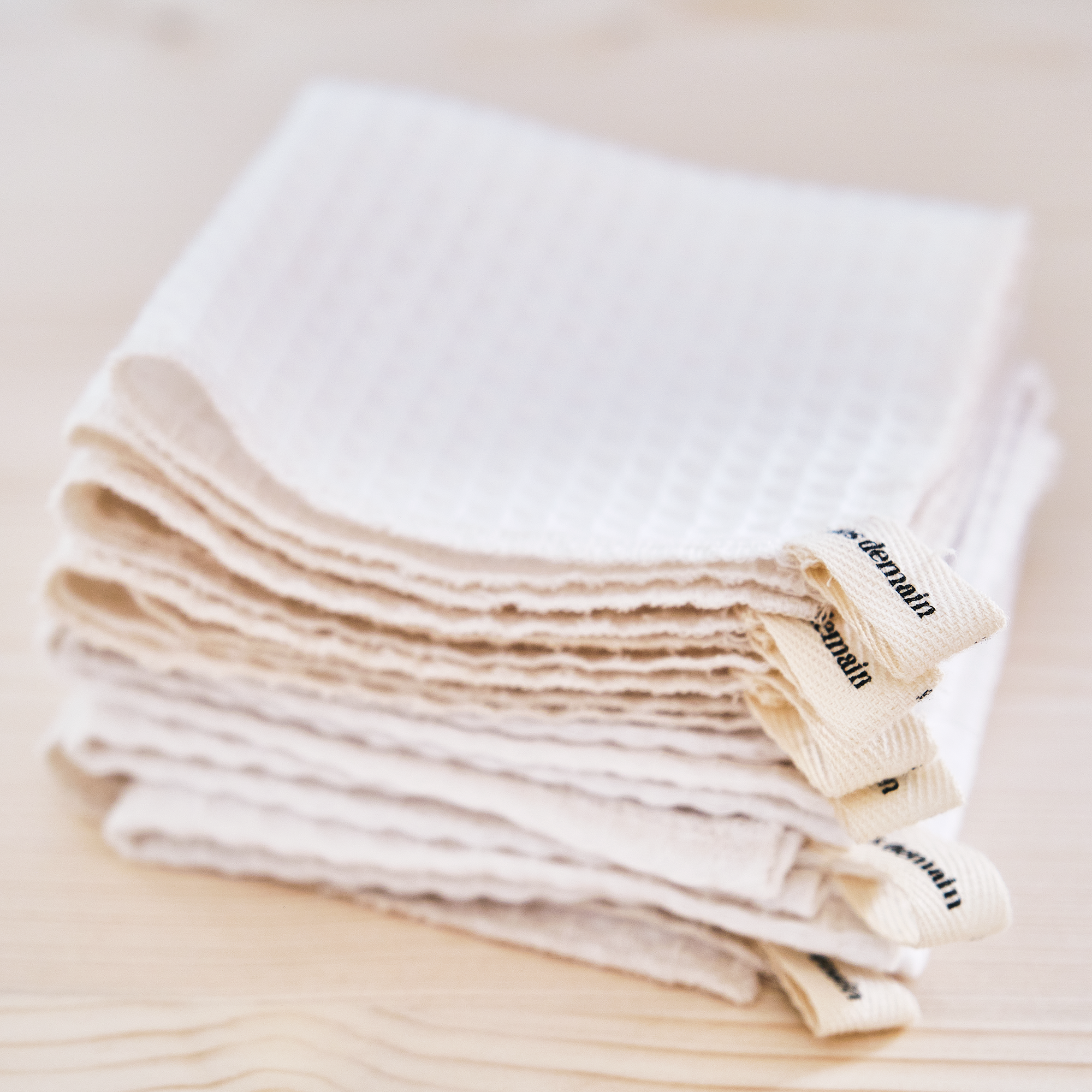 Dès demain - Wholesale Hand Towel - The set of 4 honeycomb hand towels0