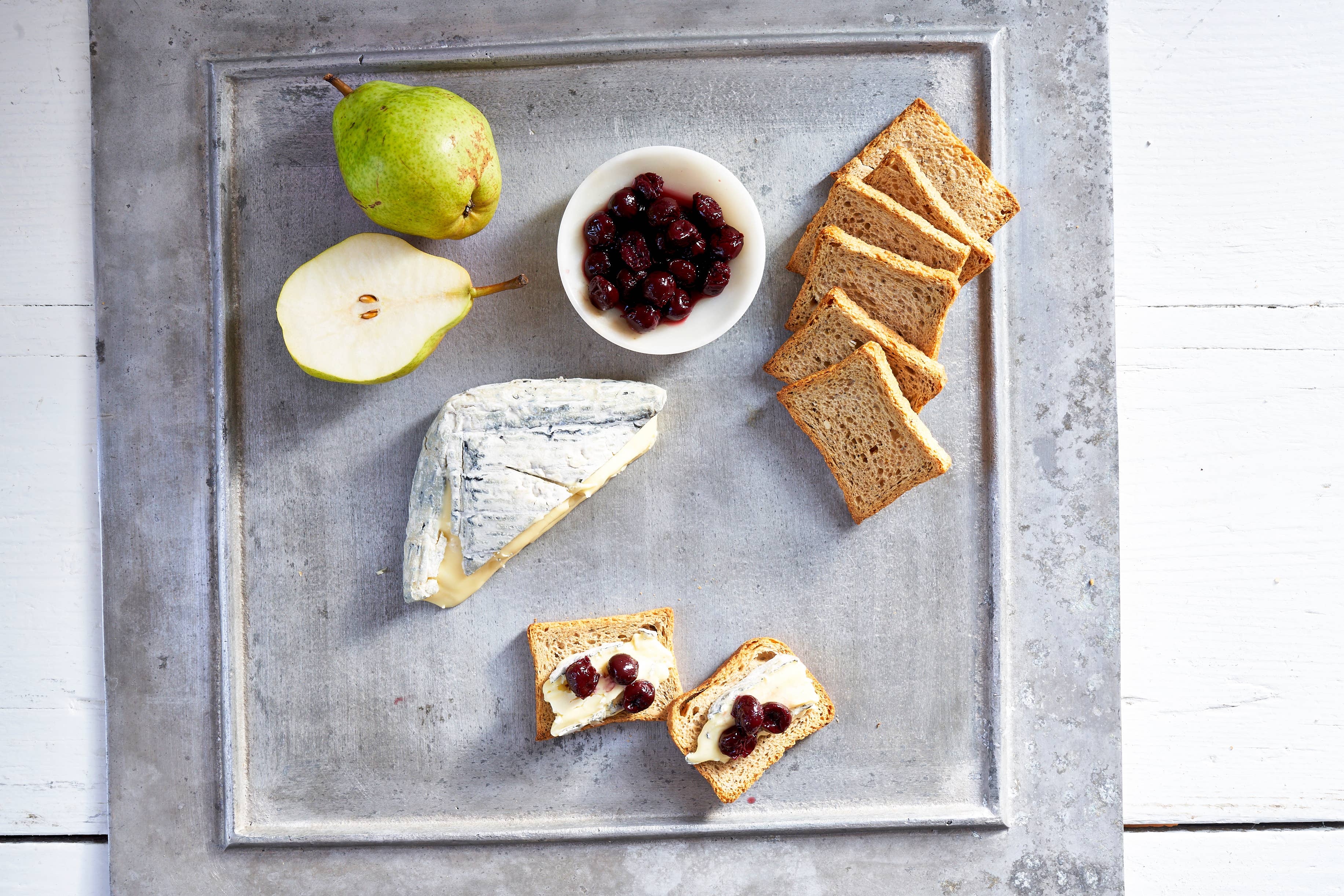 RITROVO - Wholesale Preserves - Ciacco Spiritosi - Amarena Cherries in Barolo Chinato1