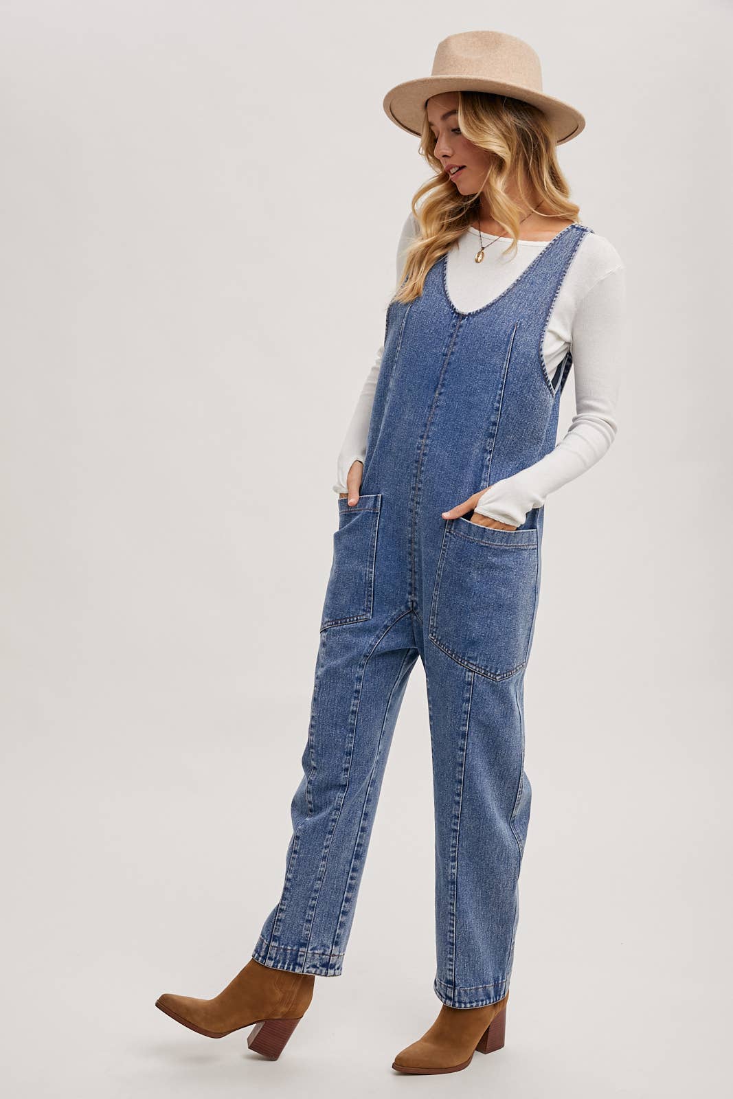 Bluivy - Wholesale Jumpsuit - Women's - DENIM JUMPSUIT IN A RELAXED FIT WITH HAREM LEGS16
