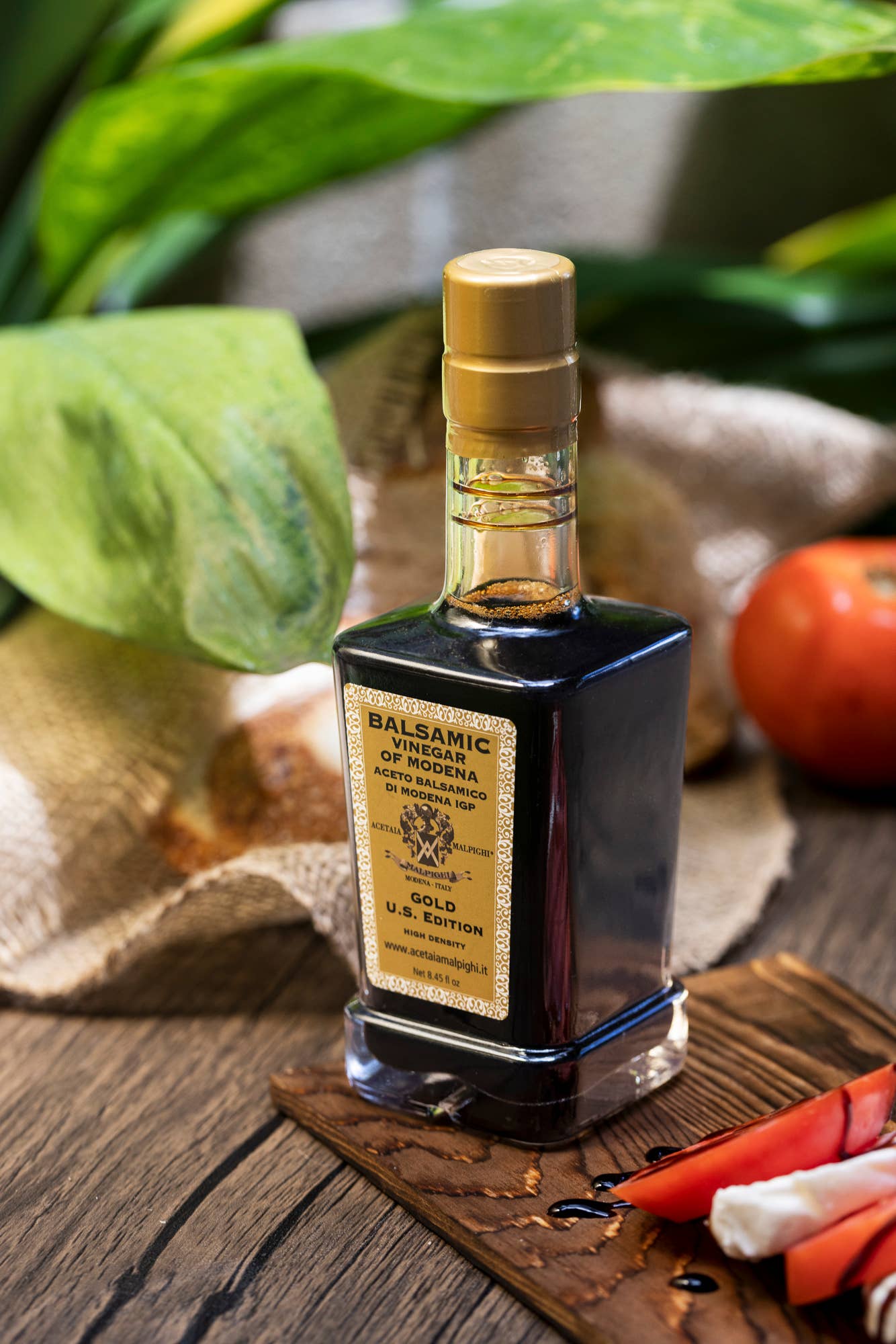 USA Distribution by Taycte - Wholesale Vinegar - Gold  IGP Balsamic Vinegar of Modena 250mL, Aged 15-20 Years2