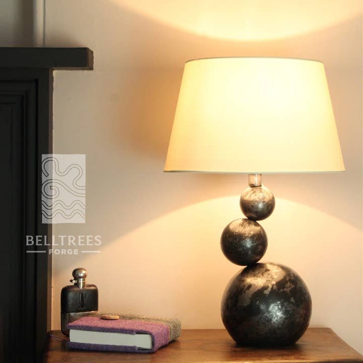 Balancing Balls Table Lamp for wholesale by Belltrees Forge
