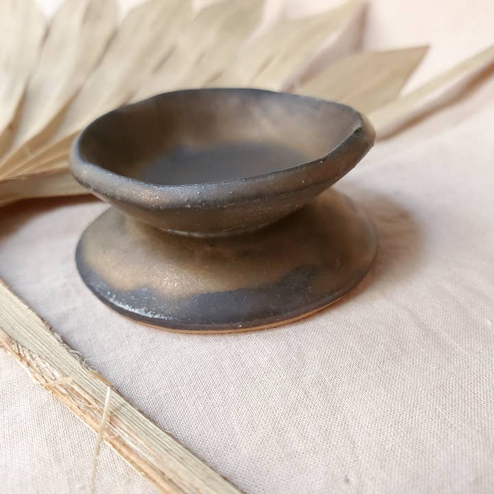 CURIOUS CLAY - Wholesale Decorative Plate/Dish/Bowl - Yo-Yo Dishes