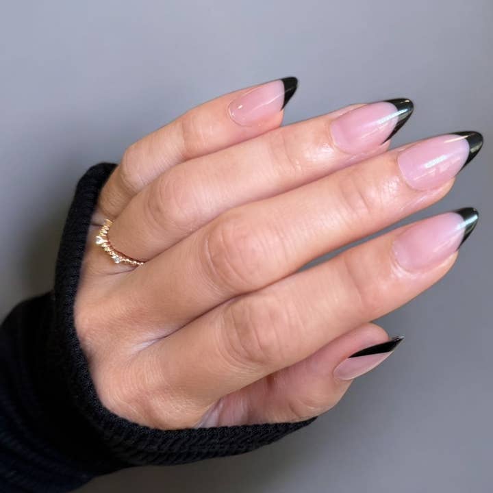 Maniology – Unhas falsas por atacado – Unhas Postiças de Luxo - Amêndoa Curta3