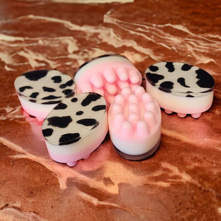 Massage-tvål med ko-mönster i bulk för wholesale av Migdalia Skincare