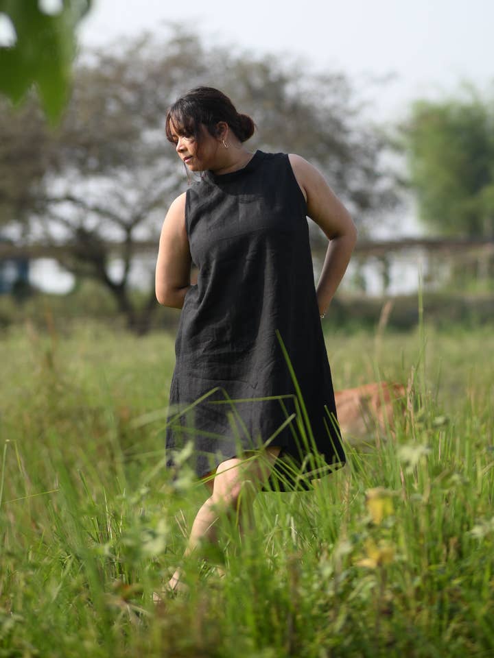 The Riverine Dress in Lilac Linen for wholesale by Swahlee