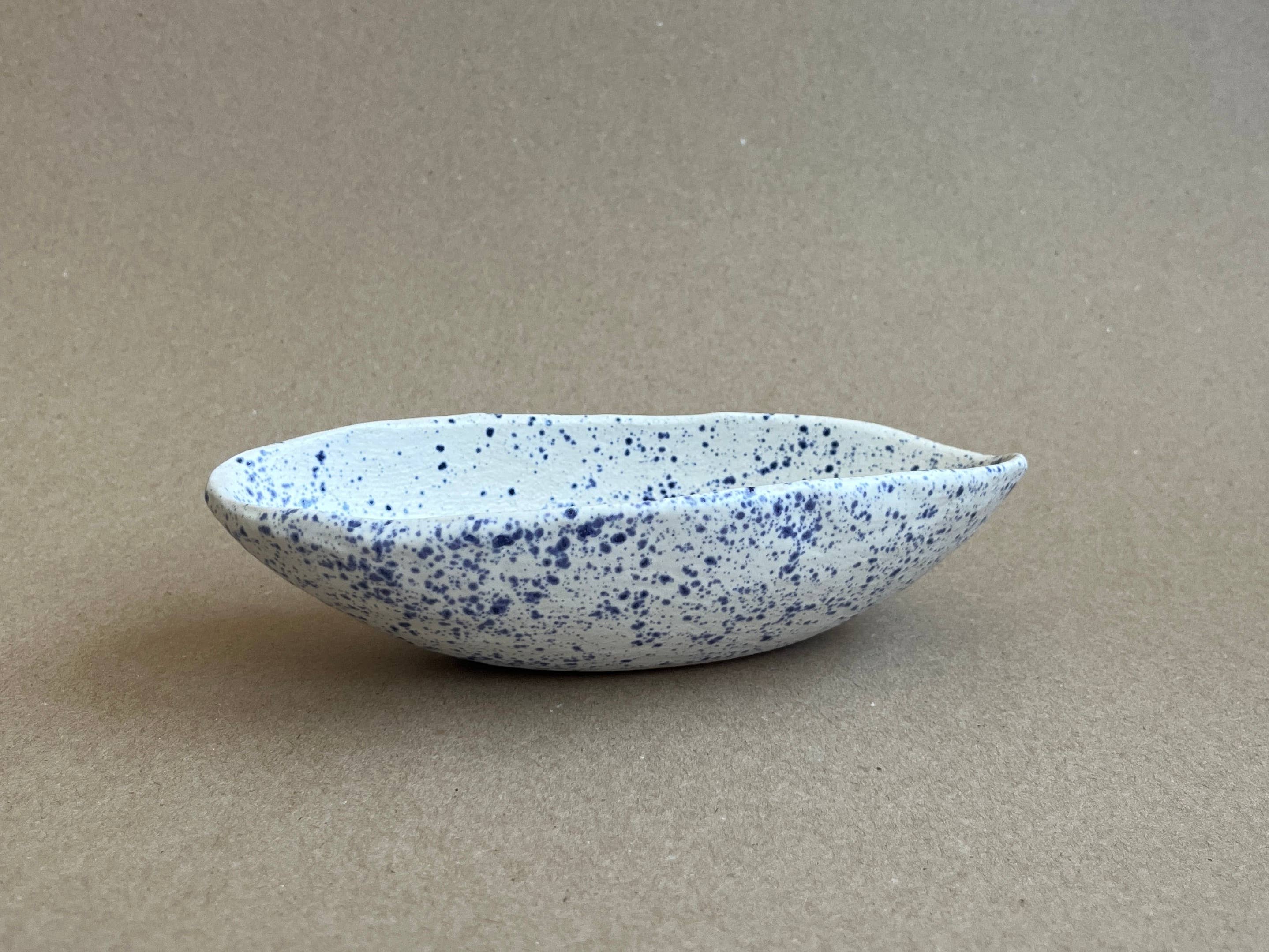 Ninth House Goods - Wholesale Decorative Tray - Blue Splatter Ceramic Hand-Built Oval Tray1