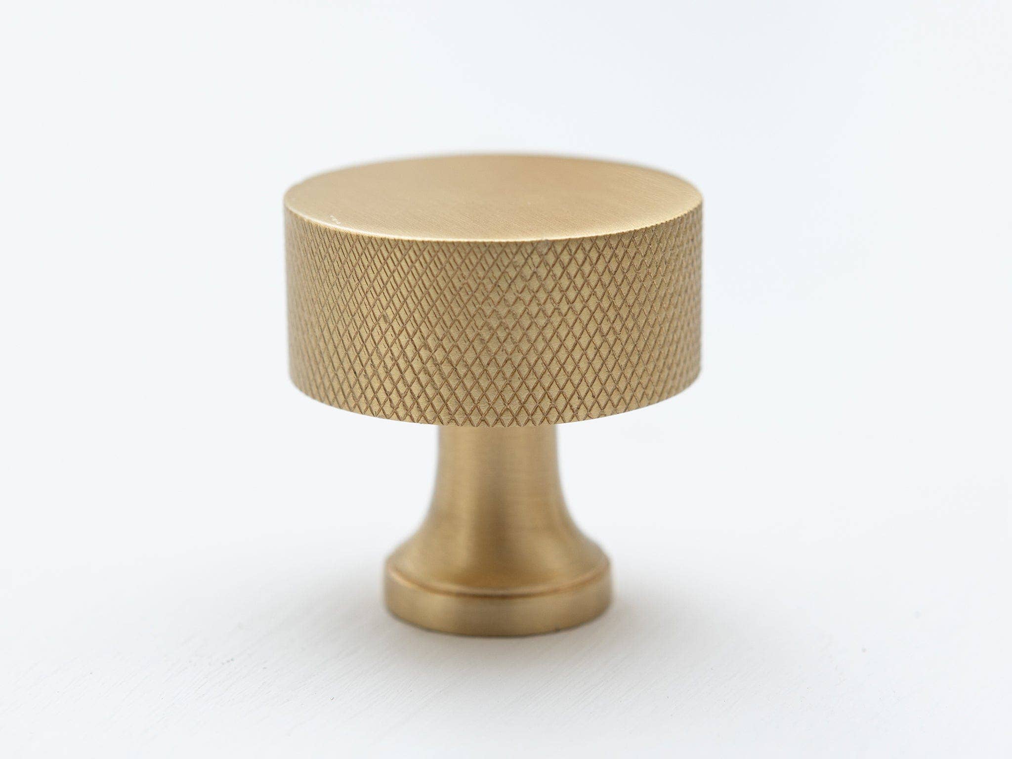 Brass bee – wholesale Knob/pull – Brass round knurled knob3