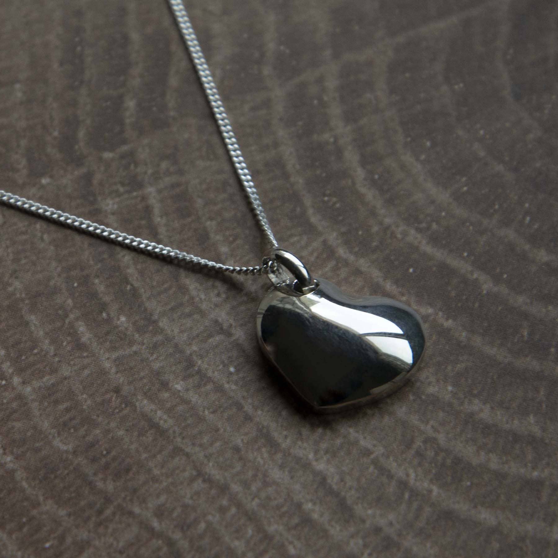 Argento Chic - Wholesale Pendant/Charm Necklace - Heart Pendant0