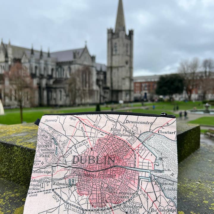 Daisy Mae Designs - Wholesale Pouch - Unisex - Custom Map Personalized Bag Wristlet Travel Pouch Makeup Bag3