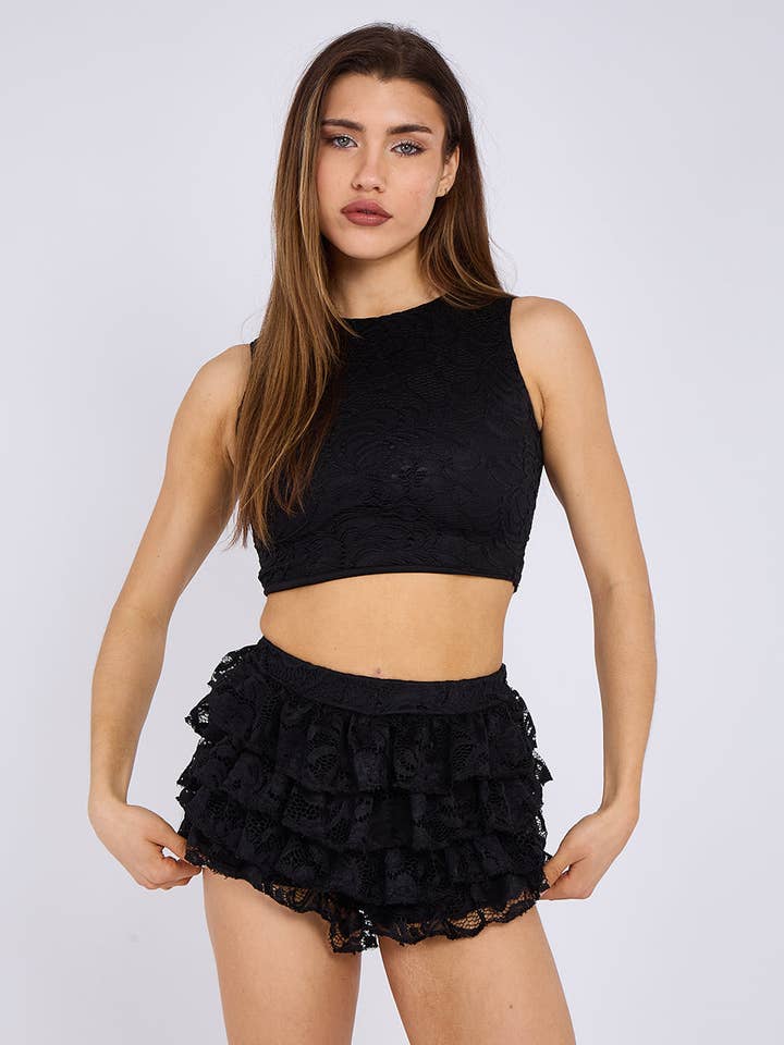 Conjunto de Top Corto Ajustado con Detalle de Encaje y Mini Falda con Volantes para venta al por mayor de AX Labels