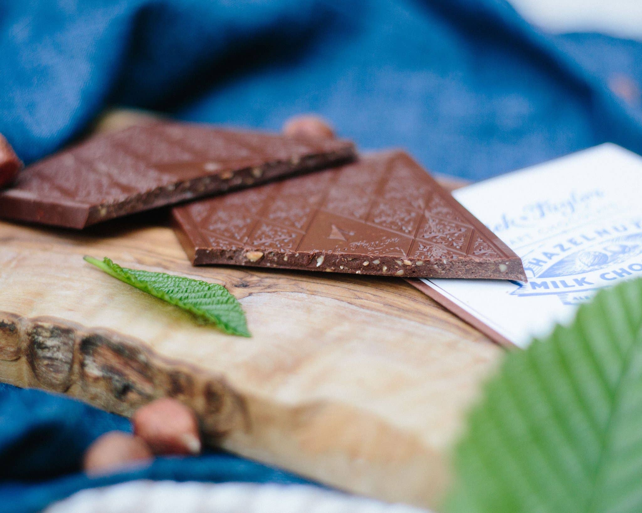 Dick Taylor Craft Chocolate - Wholesale Chocolate bar - Hazelnut Milk Chocolate2