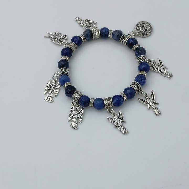 Bracelet Seven Archanges pour la vente par Tania Alejandra - Texas Luxury Goods