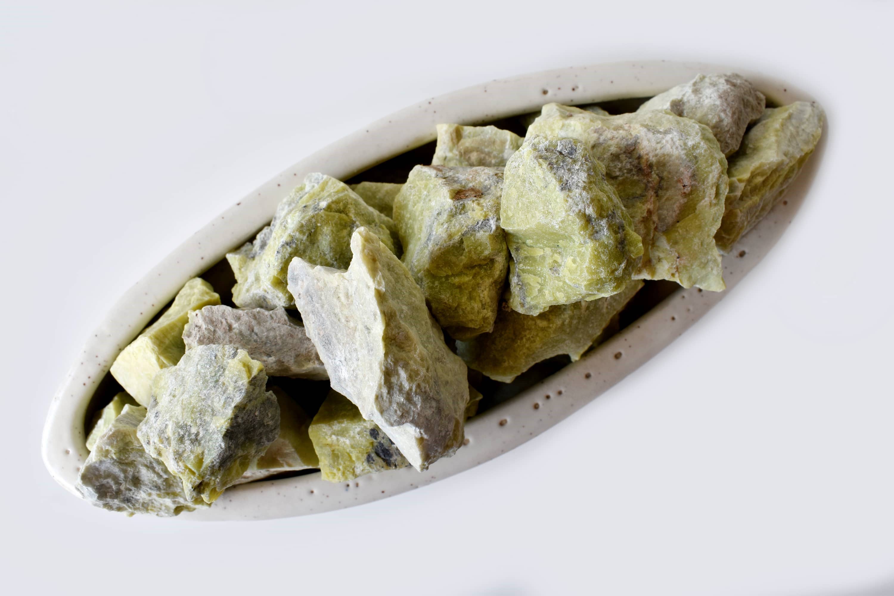 Soothing Crystals – Engroshandel Spirituelle sten og krystaller – 1 stk. rå sten | Serpentin | Helbredende rå krystaller8