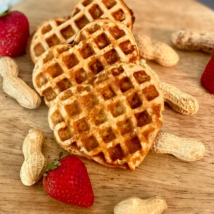 RUFFS AND BONES - Wholesale Pet Treats - Dog - Peanut Butter and Jelly Dog Waffle