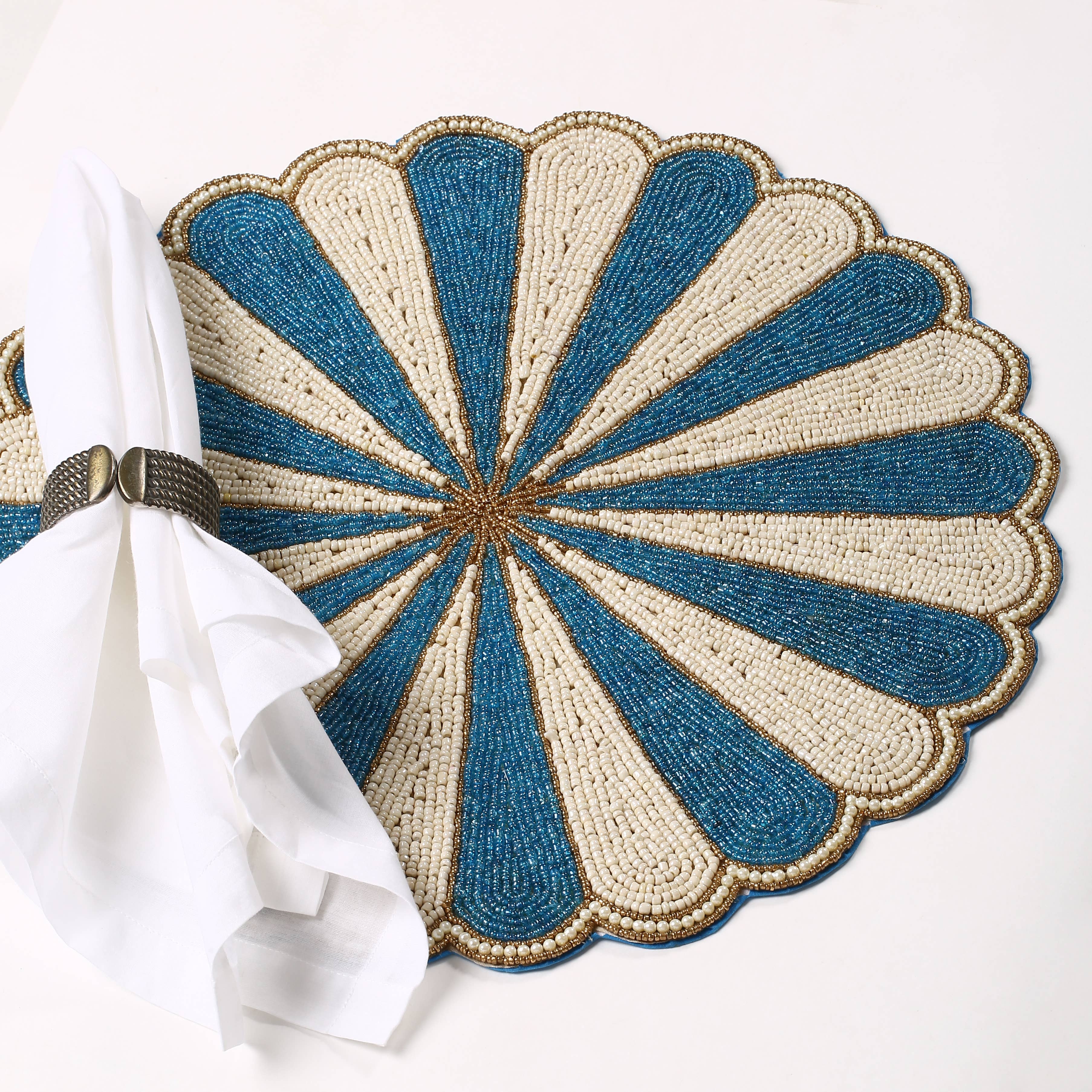 Tiramisu - Wholesale Placemat - Blauw bloemenvormig placemat met kralen2