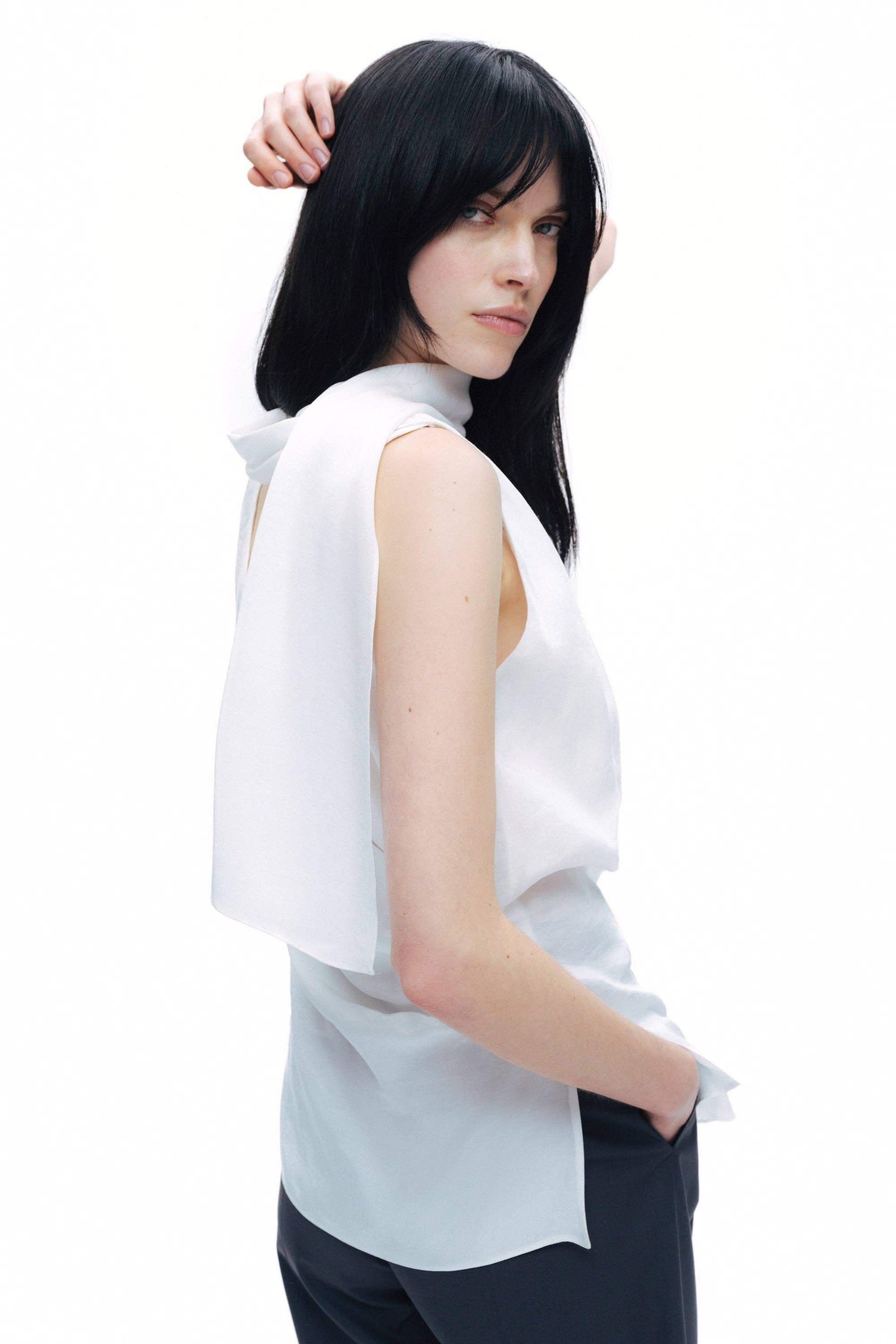 Off-White Sjalsdesignet bluse for engroshandel på Faire7