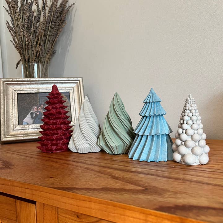 Make My Day Design - Wholesale Christmas Decoration - Cement Christmas Tree Figurines9