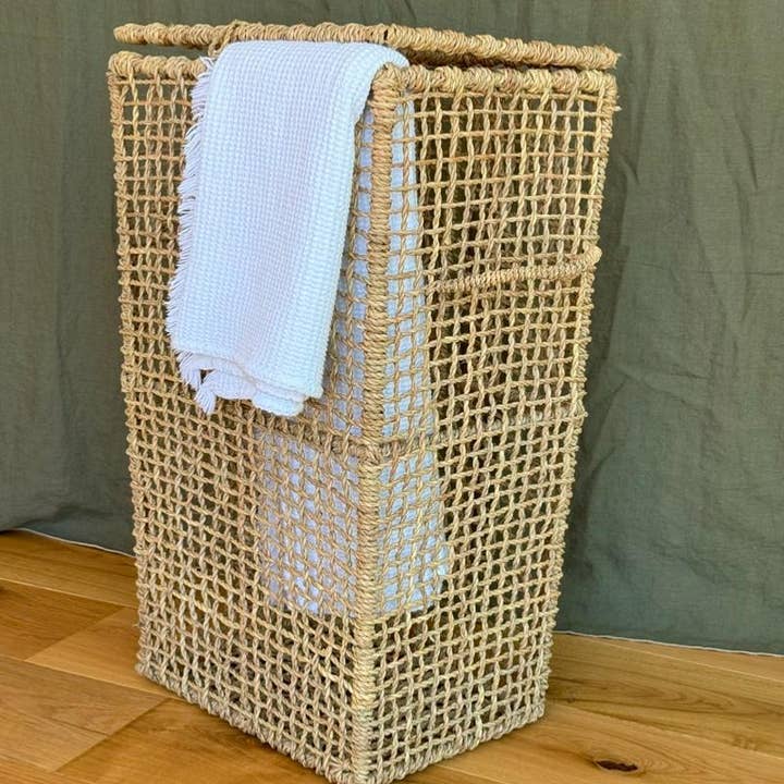 Cesta de Ropa Tejida en Cuerda de Palma para venta al por mayor de COSYDAR-DECO