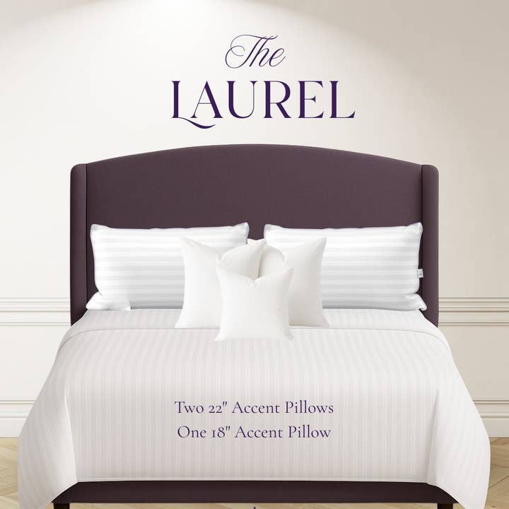 La couronne d'oreiller Laurel - Ensemble de 3 coussins d'accent pour la vente par Queen Anne Pillow
