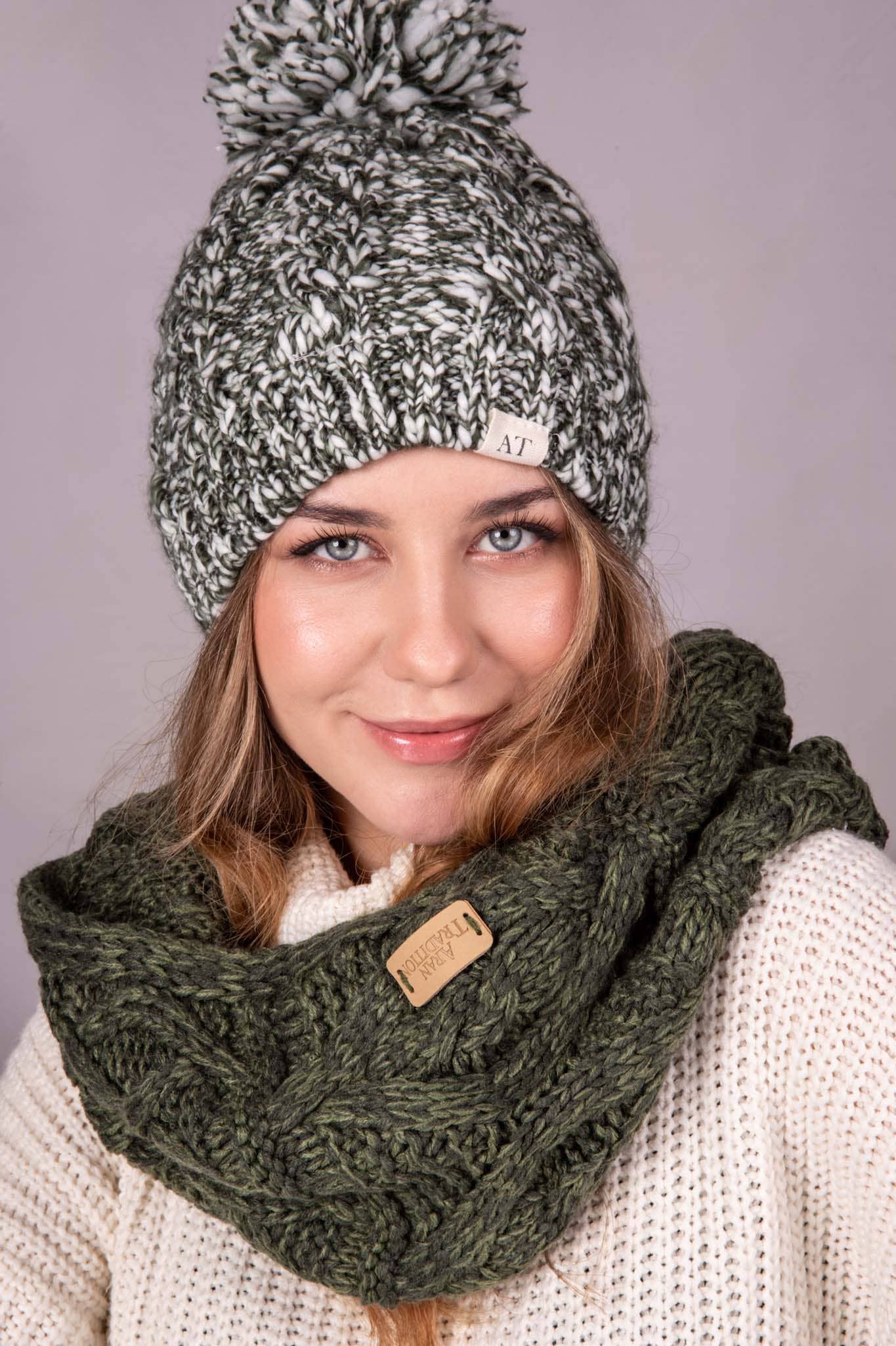 Aran Traditions - Wholesale Scarf - Women's - Aran Cable Knit Snood15