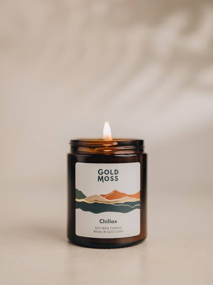 Chillax | Soy Wax Candle | Regular 40 Hours for wholesale by Gold Moss
