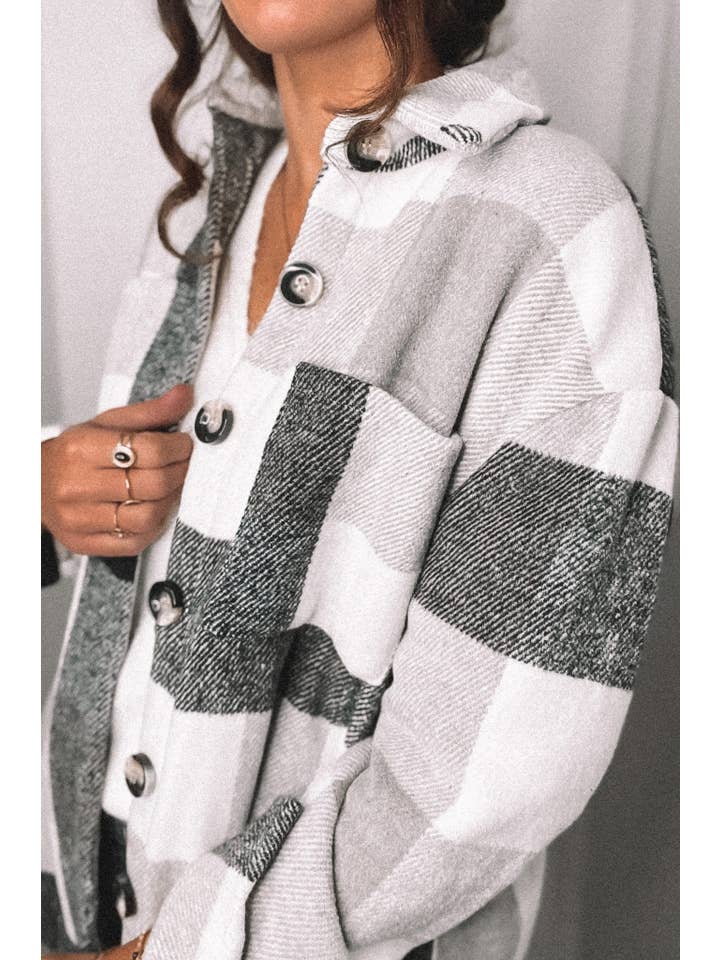 UNISHE - Wholesale Shirt Jacket/Shacket - Women's - XC1359 Plaid Flannel Shacket Jacket Women7