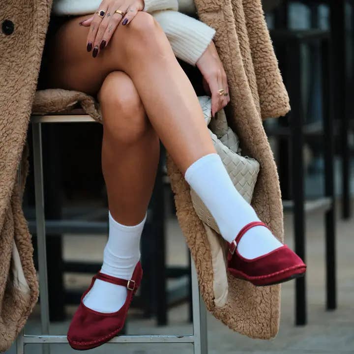 Burgundy CNT 64 OX 030 Bordeaux W6 36-41 for wholesale on Faire9