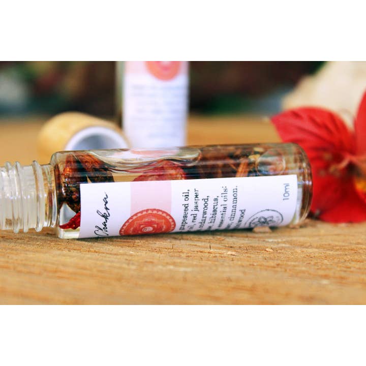 Ayamani Naturals - Wholesale Essential Oil - Root Chakra Balancing Oil with Herbs and Crystals5
