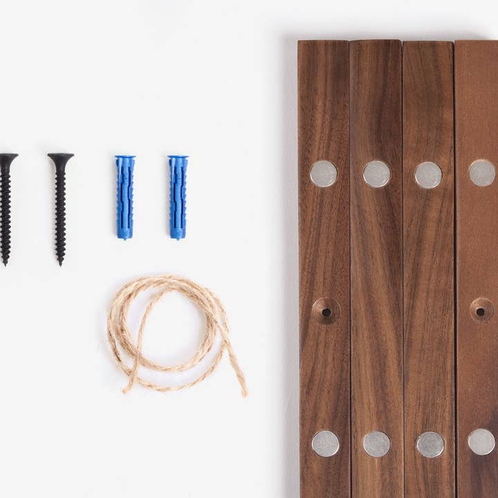 Dolan Geiman - Wholesale Picture Frame - Print Hanger | Magnetic | Walnut