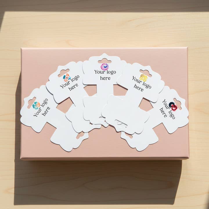 Étiquettes personnalisées pour chouchous avec logo - Cartes d'affichage en gros pour la vente par Whispering Petals Handmade