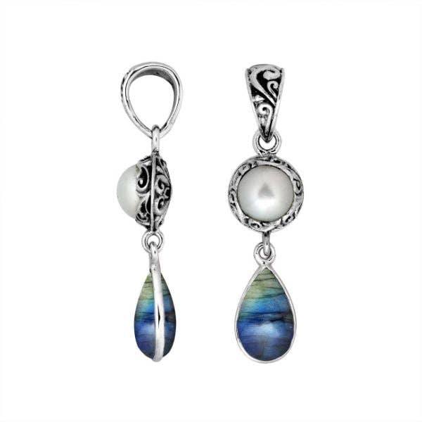 Bali Designs - Wholesale Pendant/Charm Necklace - AP-8009-CO2 Sterling Silver Mabe Pearl And Labradorite Pendant Designed With Dual-Drop Artistic Form And Intricate Balinese Ornamental Craftsmanship