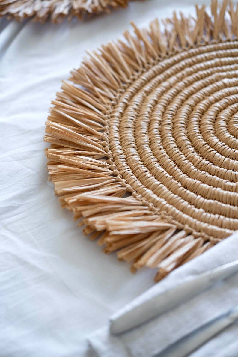 HandmadeBestSeller – wholesale Placemat – Round raffia table set with fringes Moroccan2