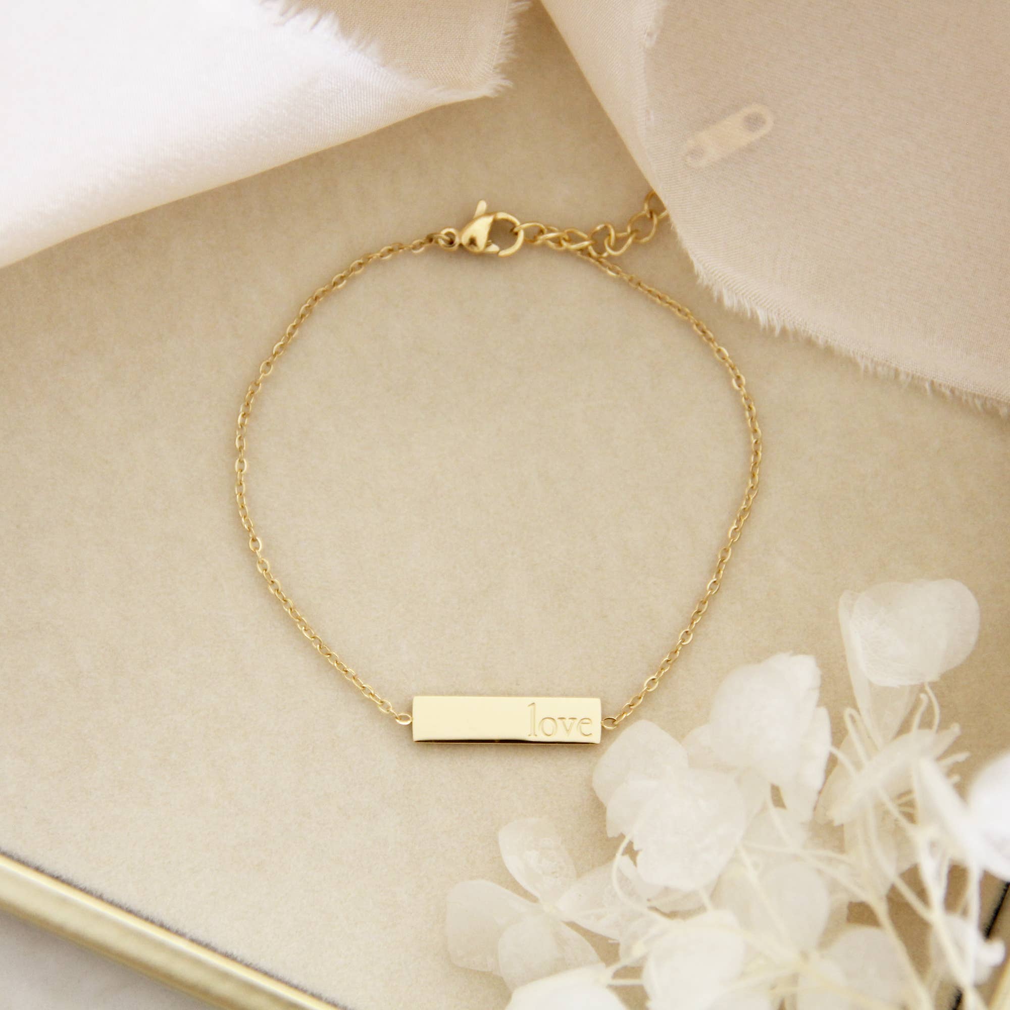 LoveStory Collection – wholesale Berlockarmband – Love Armband, 1 Korintierbrevet 13:4-134